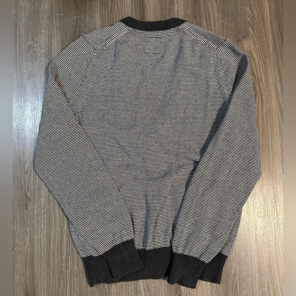 Levi’s Men’s Cardigan Size Men’s Large - Picture 6 of 6